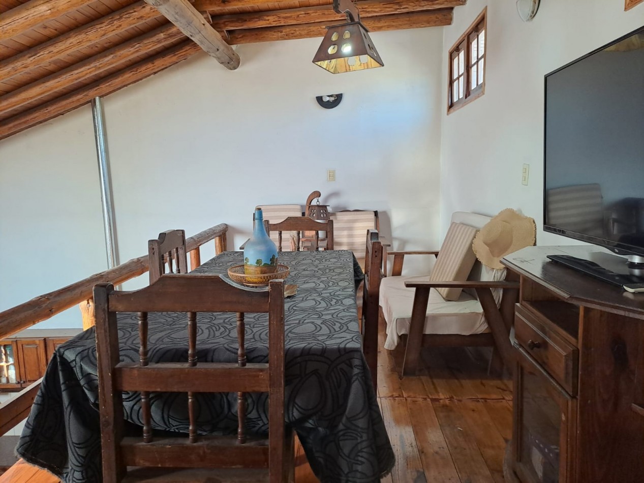 CASA EN VENTA 4 DORMITORIOS EN DORREGO GUAYMALLEN