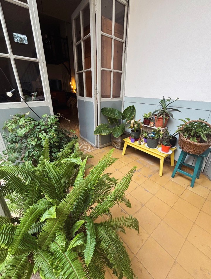Casa en venta 3 dormitorios, cochera y patio - Sexta Seccion, Ciudad de Mendoza