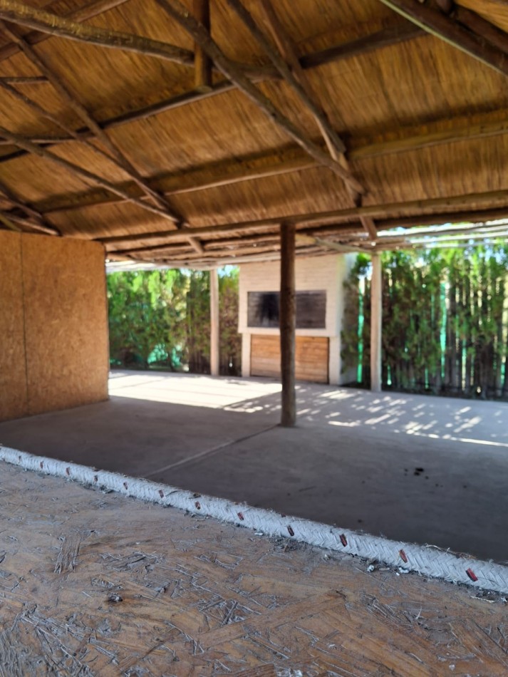 Exclusivo terreno en Venta con laguna, quincho  y parque.