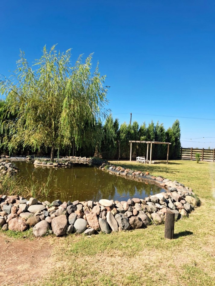 Exclusivo terreno en Venta con laguna, quincho  y parque.