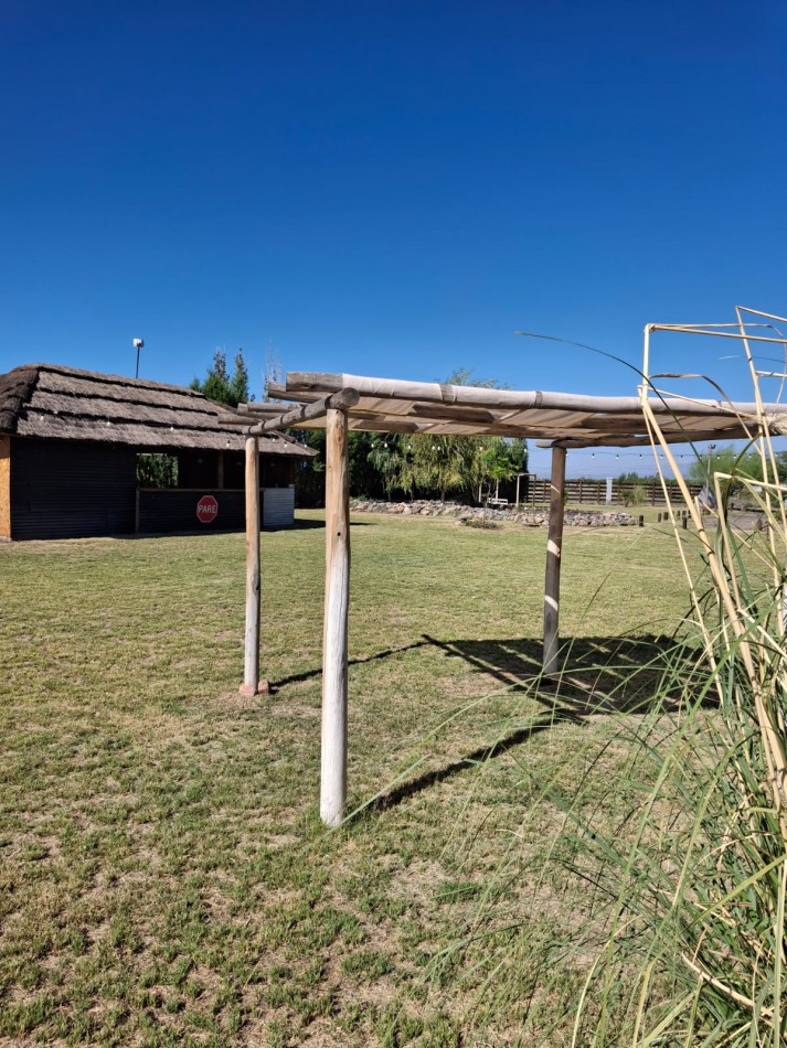 Exclusivo terreno en Venta con laguna, quincho  y parque.