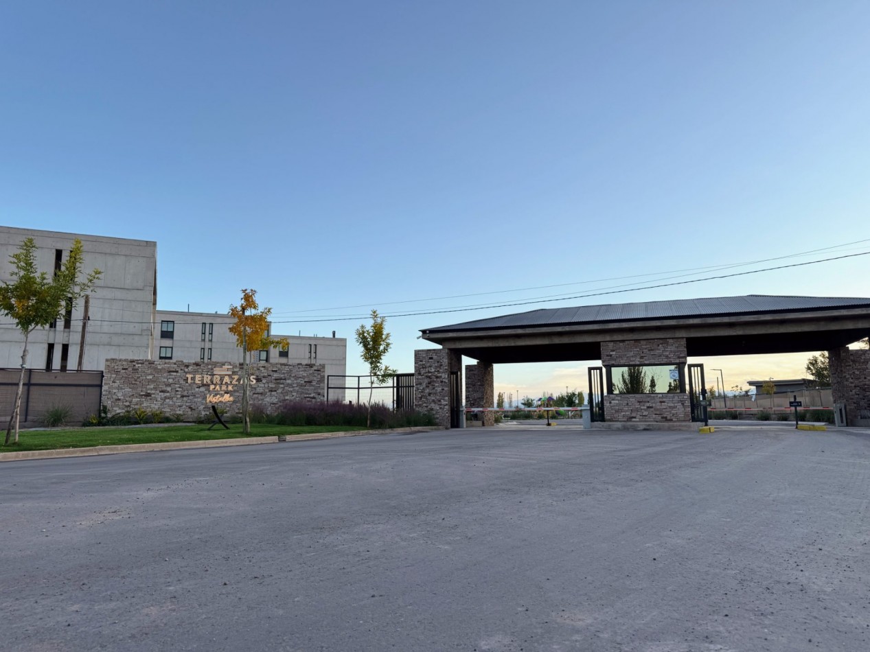 Lote Central de 578 m² con Orientacion Norte y Vista a la Montaña | Terrazas Park Vistalba