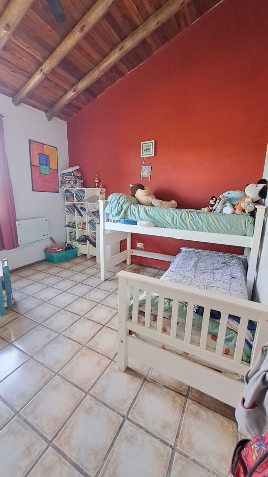 CASA EN VENTA EN EL COMPLEJO LOS LIRIOS GUAYMALLEN