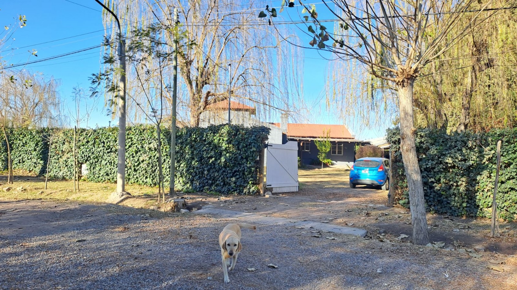 CASA EN VENTA EN EL COMPLEJO LOS LIRIOS GUAYMALLEN