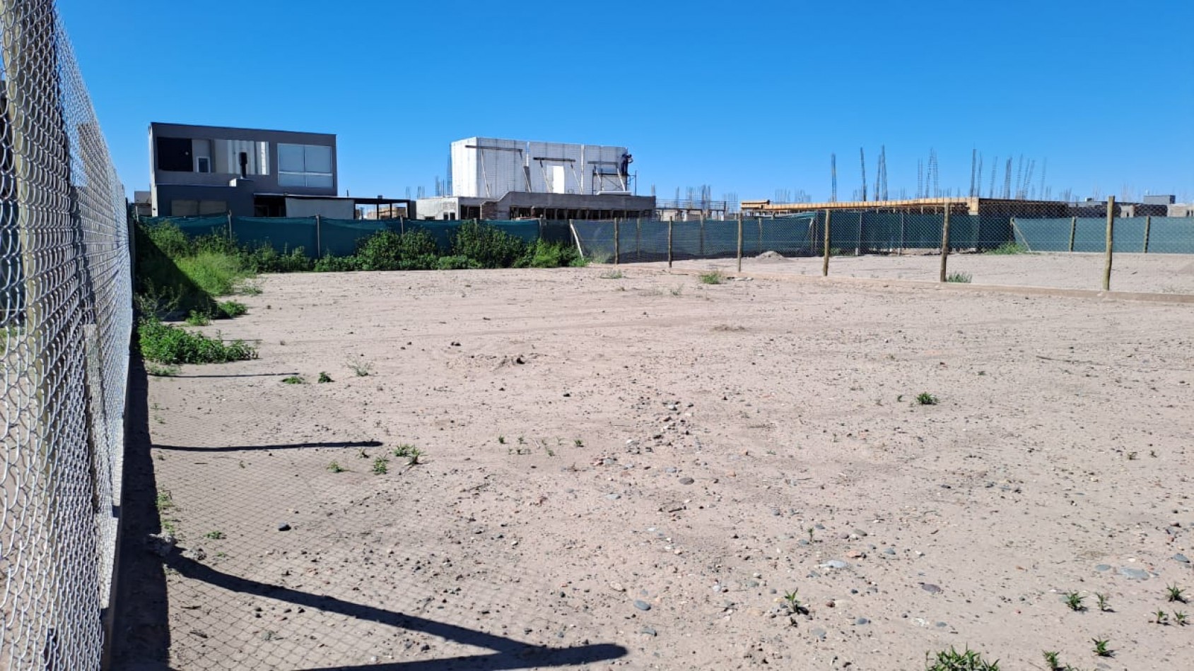 Lote en Venta Barrio Alma Gardenia.
