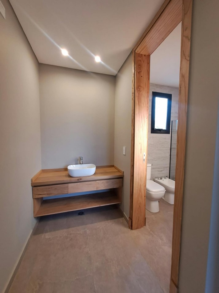 Casa a Estrenar en Venta 3 Dormitorio en Carrodilla Lujan de Cuyo