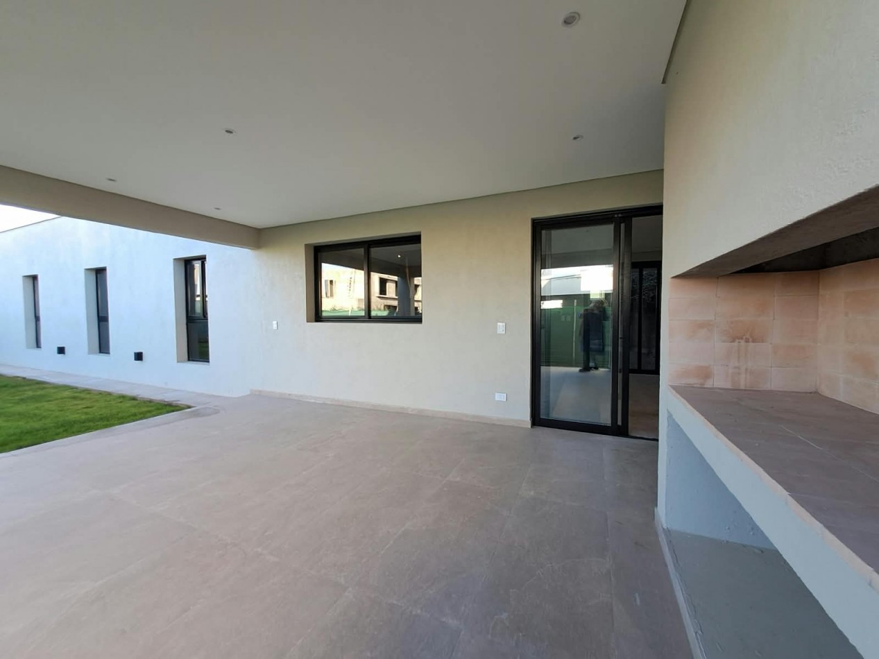 Casa a Estrenar en Venta 3 Dormitorio en Carrodilla Lujan de Cuyo