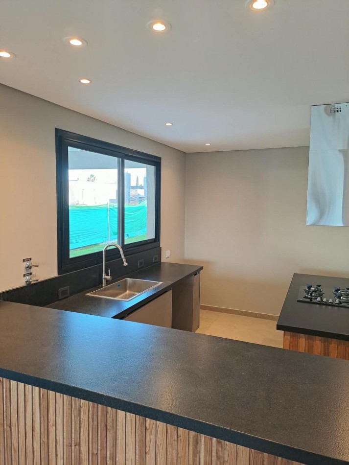 Casa a Estrenar en Venta 3 Dormitorio en Carrodilla Lujan de Cuyo