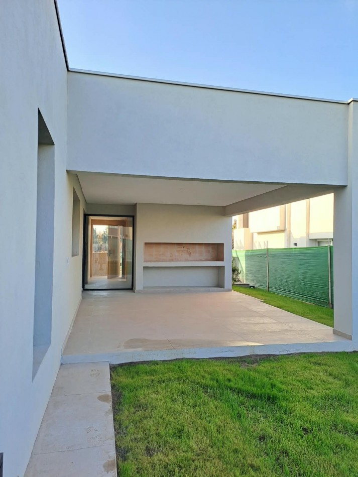 Casa a Estrenar en Venta 3 Dormitorio en Carrodilla Lujan de Cuyo