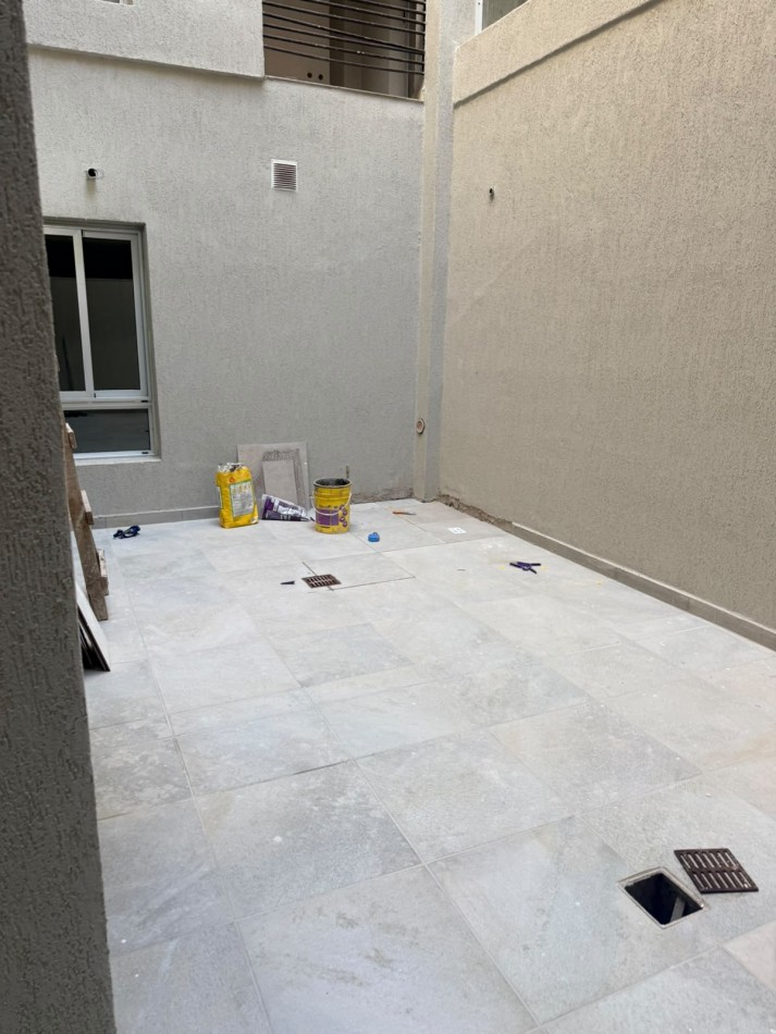 Departamento en venta Godoy Cruz - A estrena - Planta Baja con patio - Edificio Via Beltran