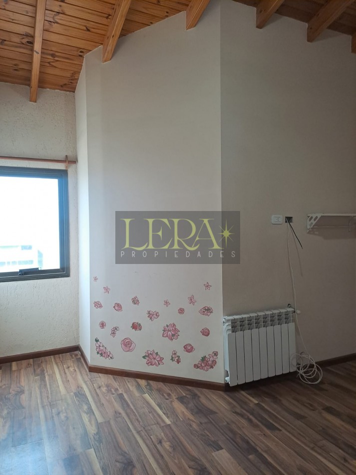 Casa de Categoria en Alquiler - Barrio Privado Cina Cina Norte - Guaymallen