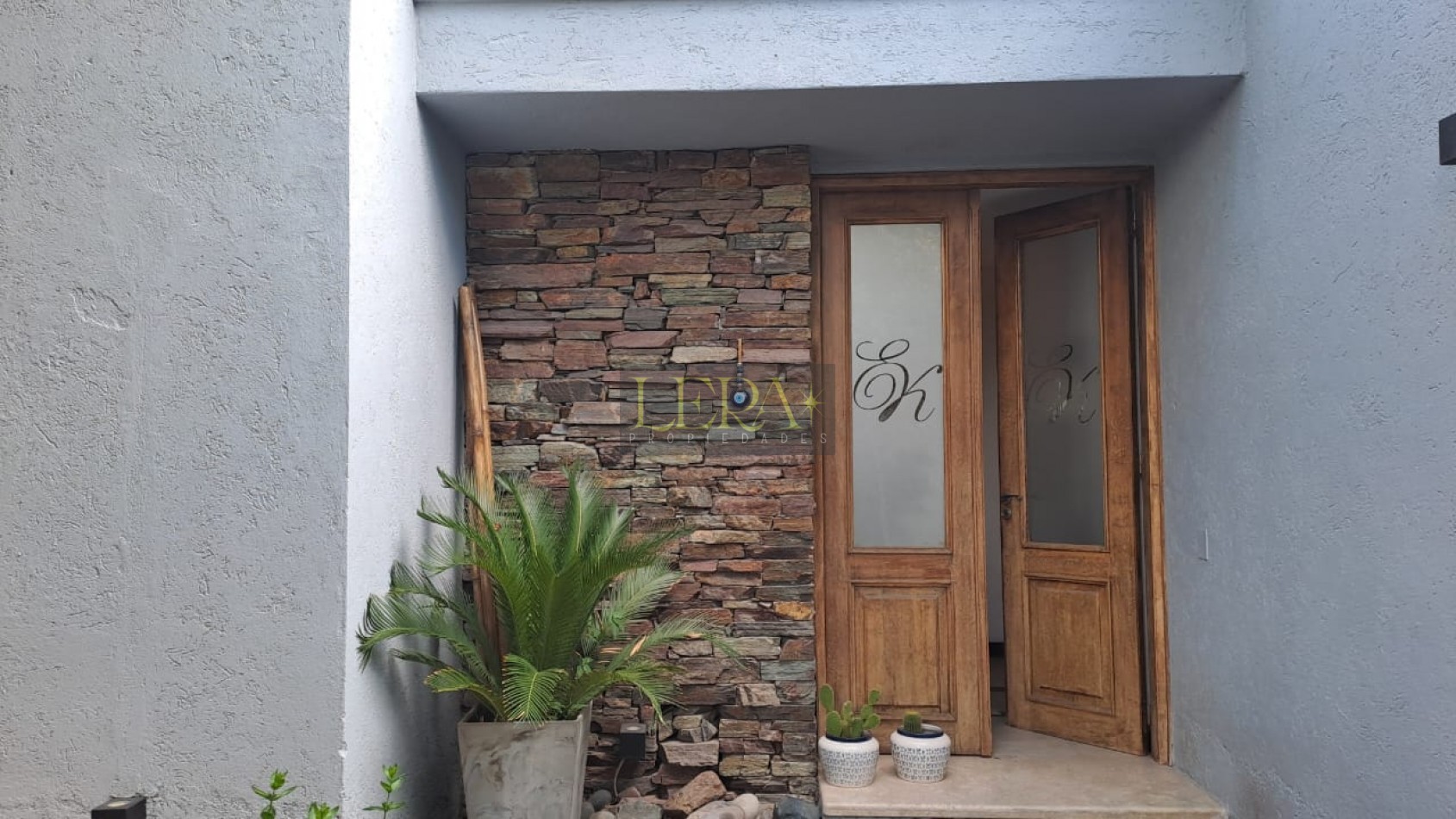 Casa en Venta con 4 Dorm. en Chacras de Coria