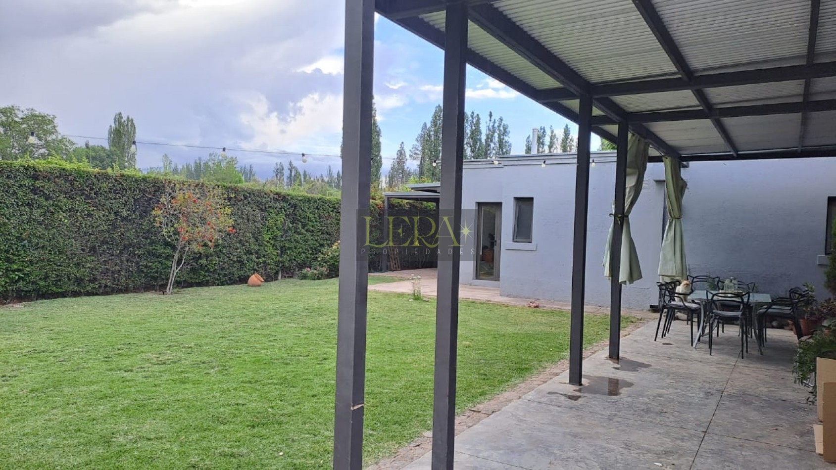 Casa en Venta con 4 Dorm. en Chacras de Coria
