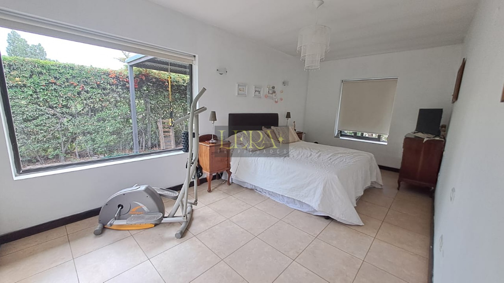 Casa en Venta con 4 Dorm. en Chacras de Coria