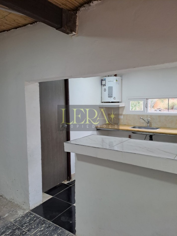 CASA EN ALQUILER DE 1 DORMITORIO EN EL SALTO.