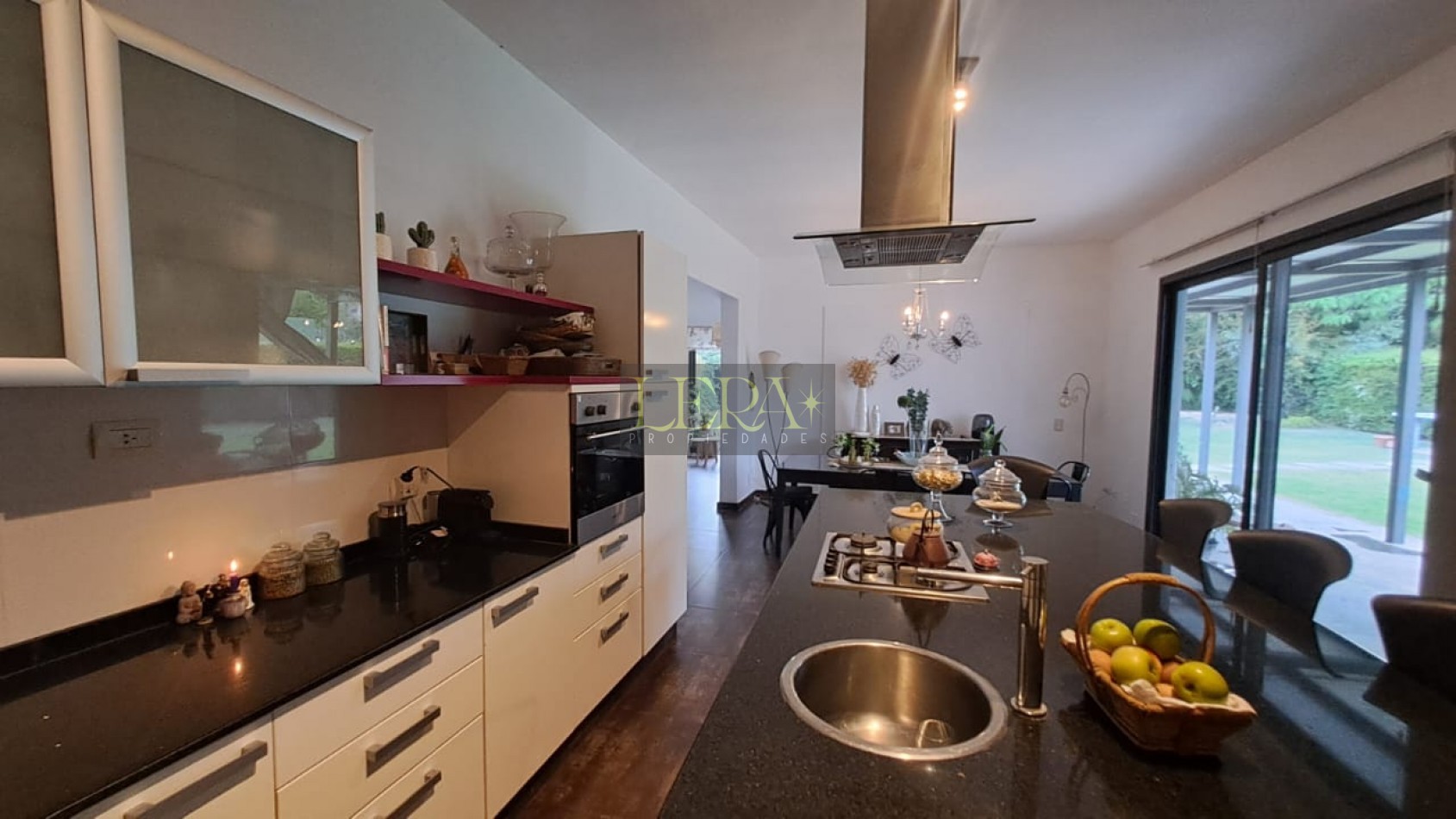 Casa en Venta con 4 Dorm. en Chacras de Coria