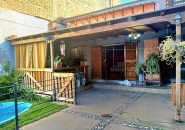 CASA EN VENTA 4 DORMITORIOS EN DORREGO GUAYMALLEN